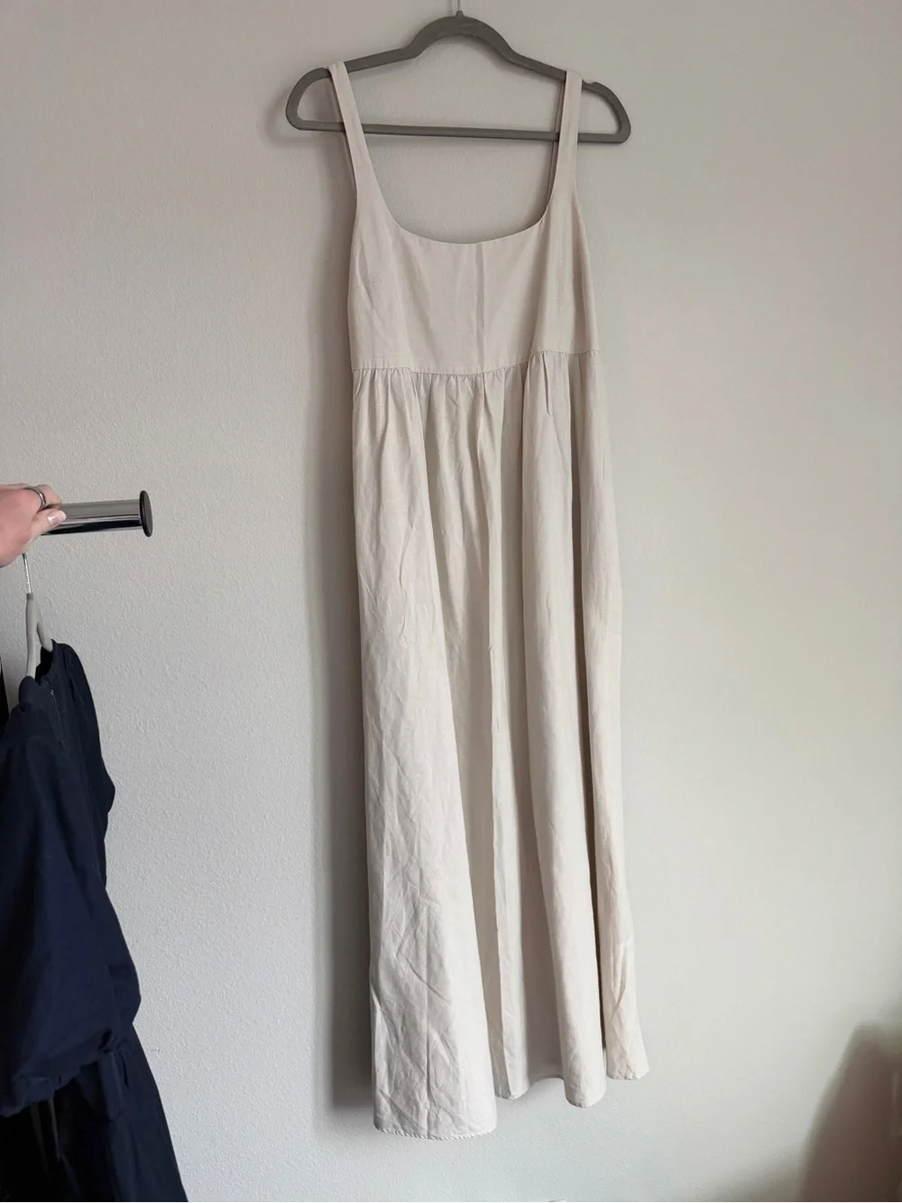 Women's Zara Cream Maxi Sundress - Simple Scoop Neck